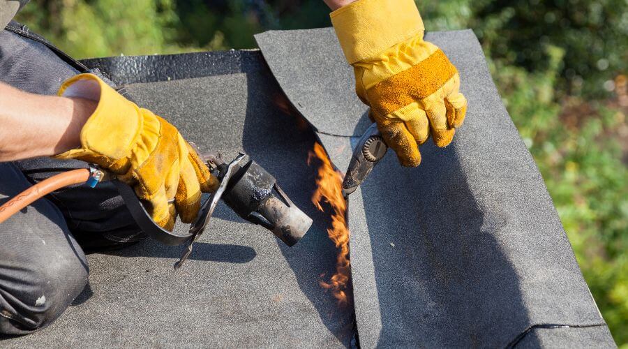 Professional flood damage restoration services in Summer Shade, KY